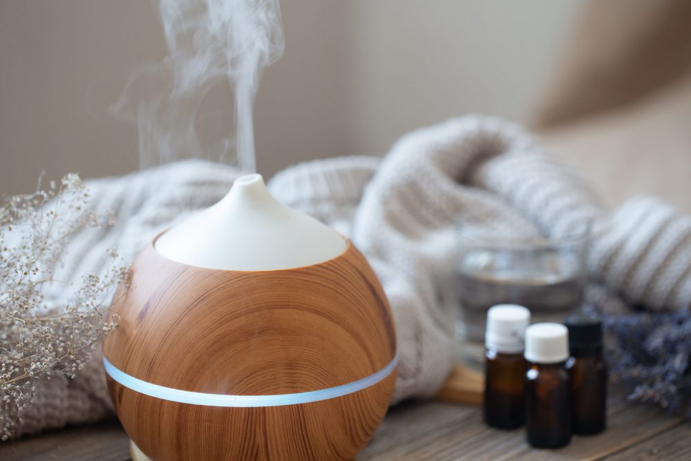 BodGround massage experience. Essential oils in a diffuser.
